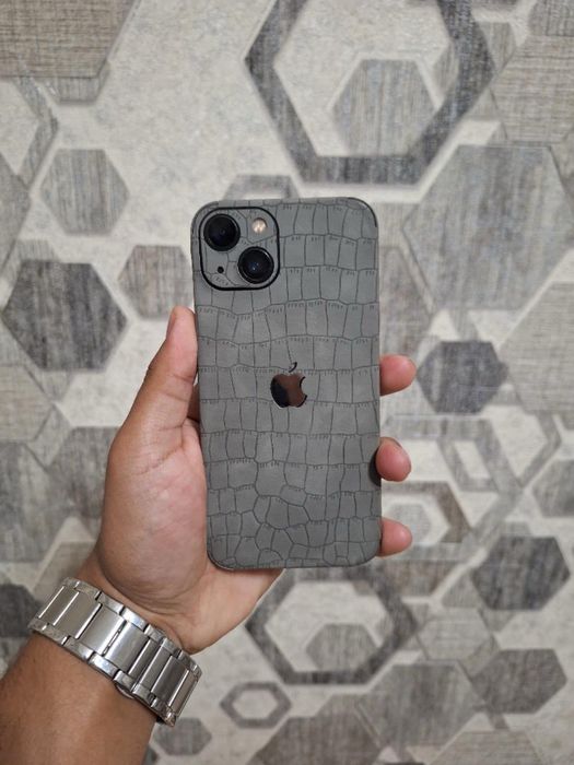 Iphone 13 xolati ideal