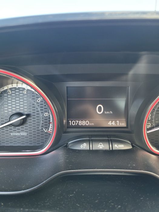 Peugeot 208 Gti 1.6 thp 200