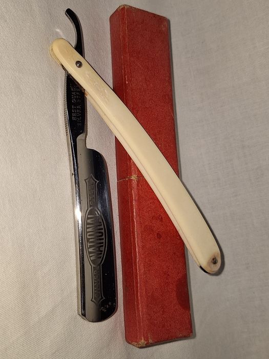 Стар рядък бръснач--Silver National Steel