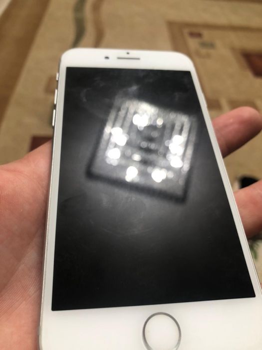 Aйфон 7 сатылады отличном состояние