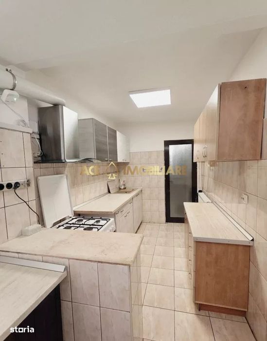 2 Camere de inchiriat | Stefan cel Mare | Metrou | Parcare