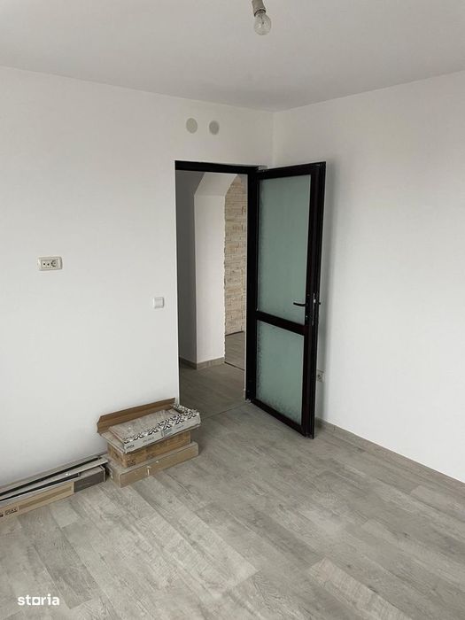 De vanzare apatament 2 camere, zona V-uri