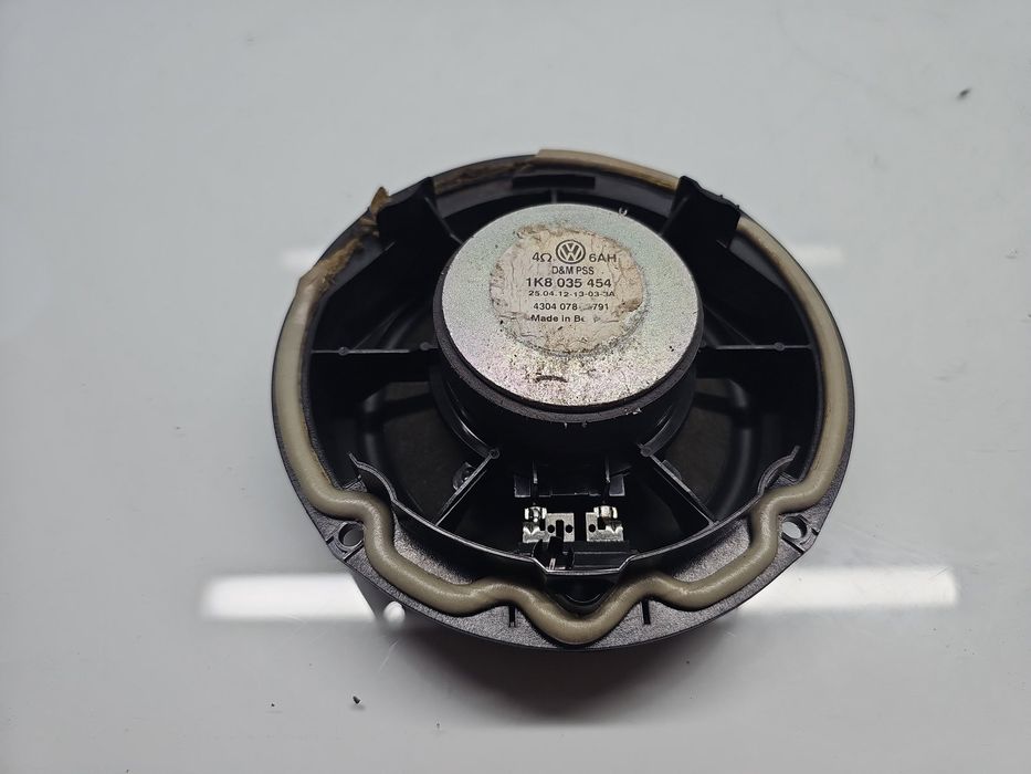 Boxa stanga spate Volkswagen Golf 6 (5K1) [Fabr 2009-2013] 1K8035454