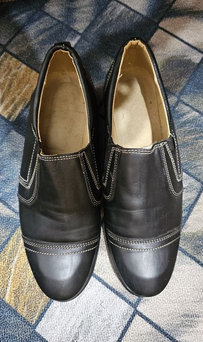 Pantofi din piele, purtati o dată
