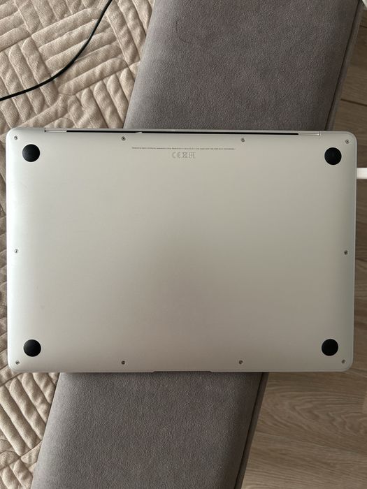 Macbook air M1 2020
