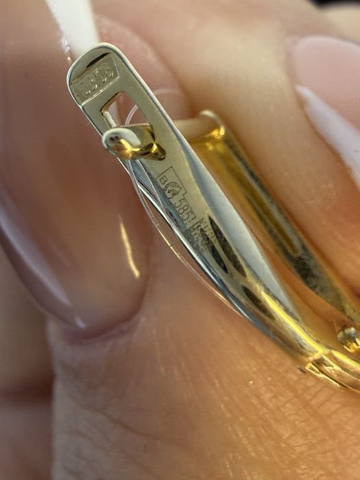 Золото 585  Серьги Масса: 1,71