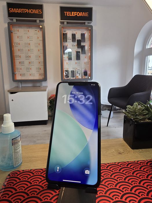 iphone 11 PRO MAX impecabil