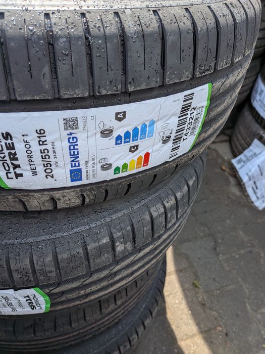 Anvelope Pirelli/Continental