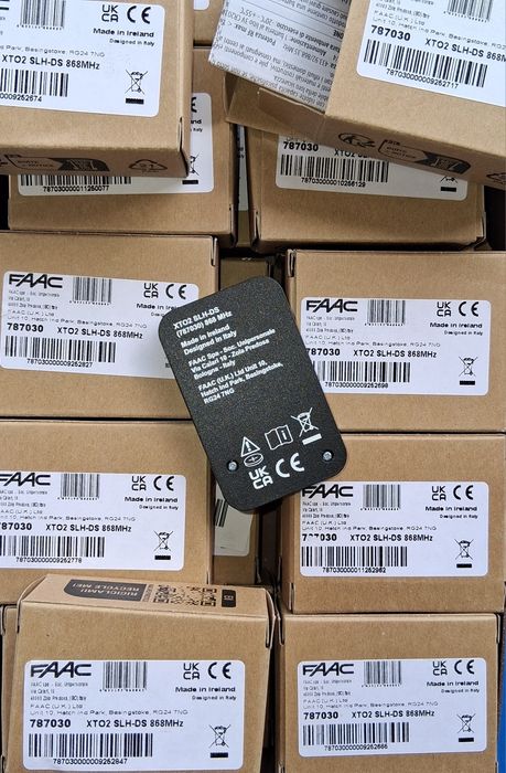 FAAC дистанционни- Made in Ireland, XTO2 SLH-DS, 2-канала, 868 MHz за гаражни врати и бариери.