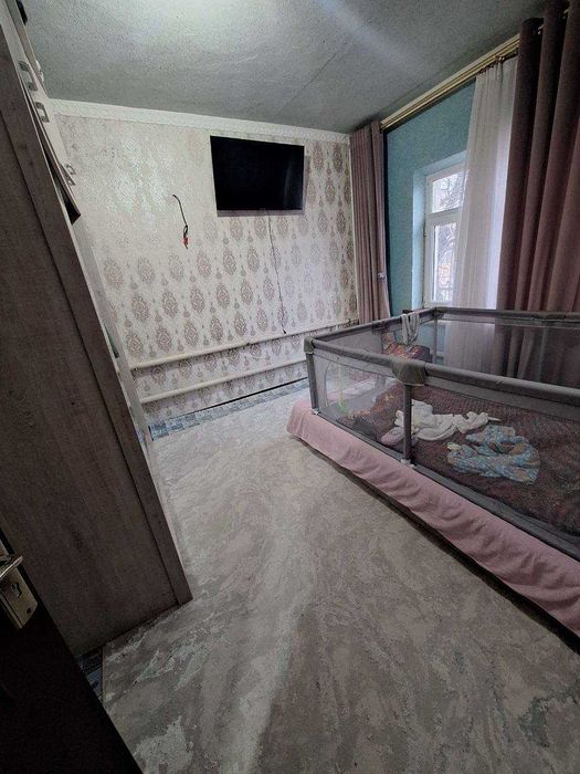 Продается 3 х ком 77 серия массив феруза