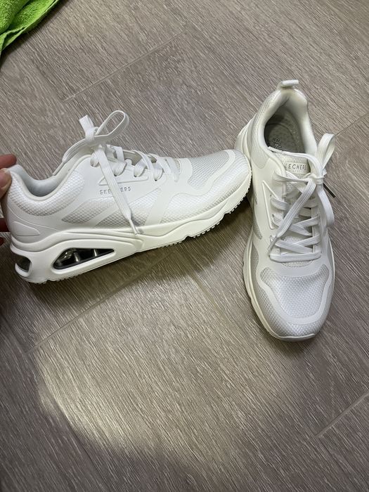 Кроссовки Skechers