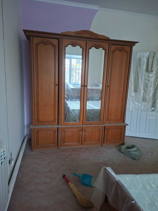 Продам шкаф 20000 тг