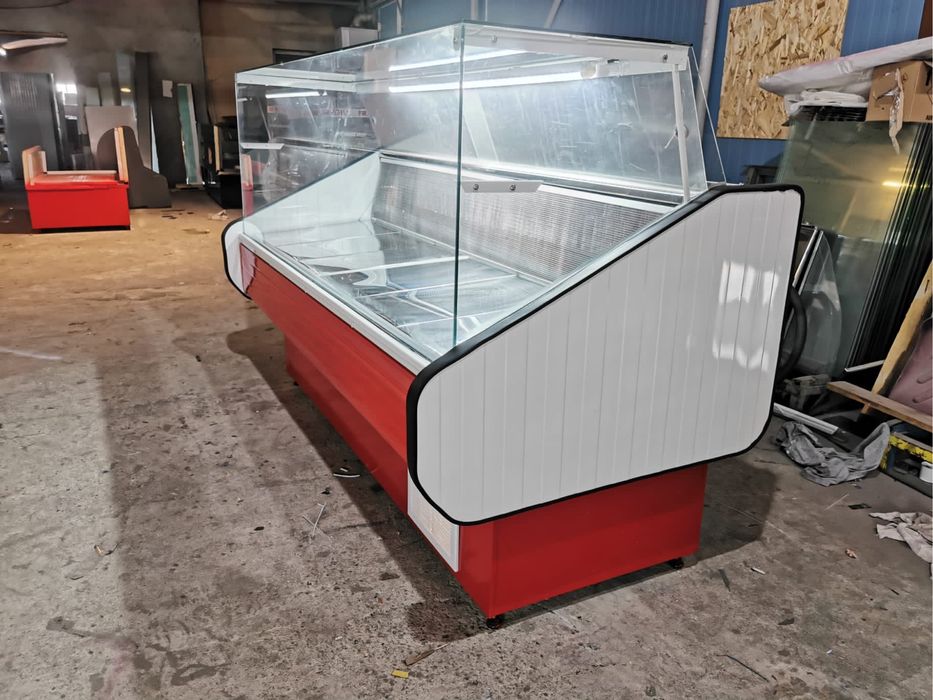 Vitrina frigorifica cu geam drept 200cm