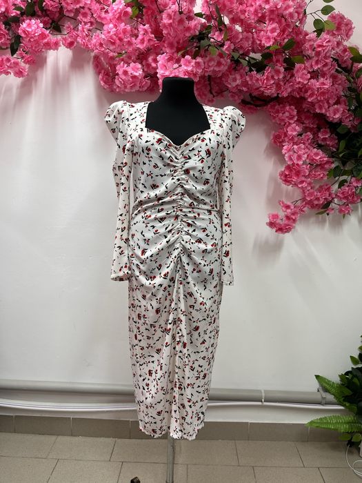 Продам платье