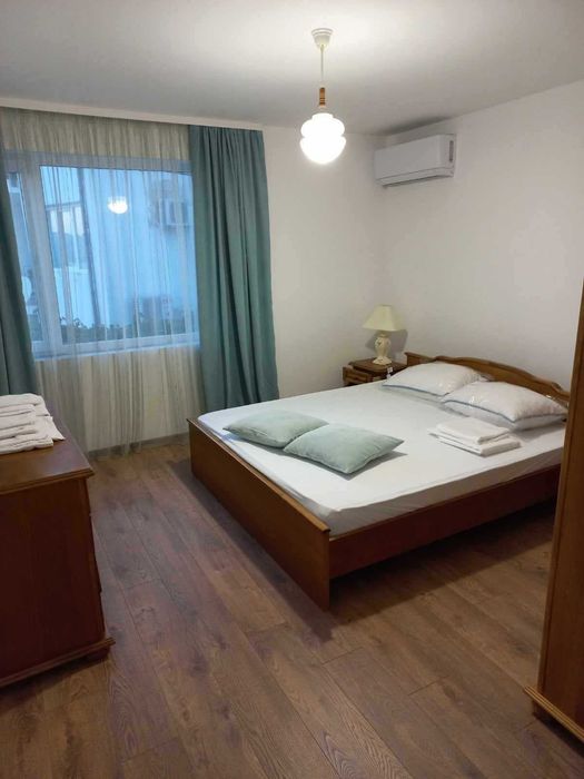 Дава се под наем Тристаен апартамент в Балчик - 137 кв.м за 800 € - Снимка #14