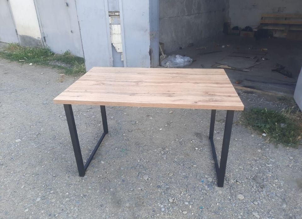 Стол лофт кухонный