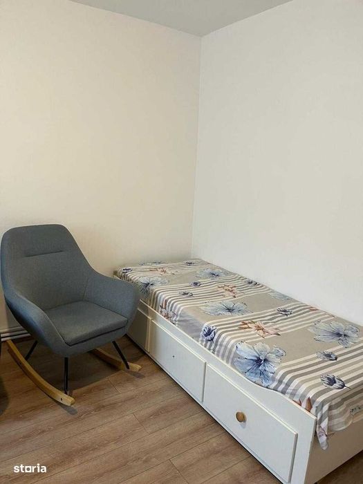 Garsoniera de Vanzare Lujerului-centrala proprie