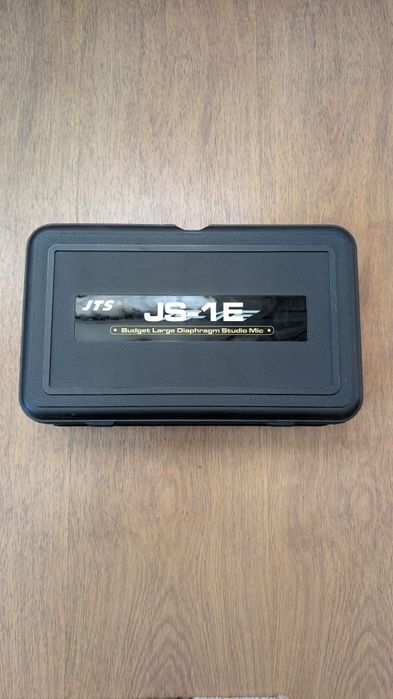 Студиен микрофон JTS JS 1E