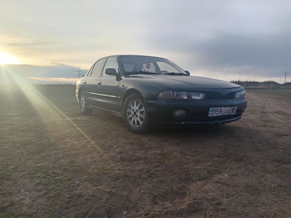 Мицубиси галант 1995