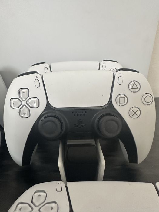 Playstation 5 (Плейстейшн)