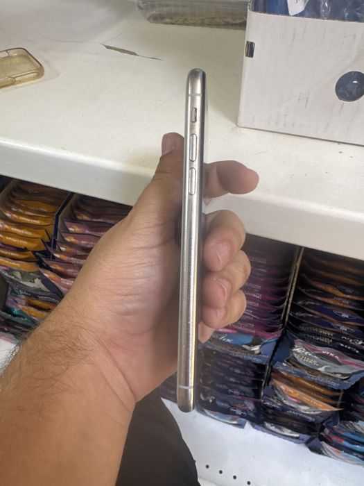 Продам iphone x