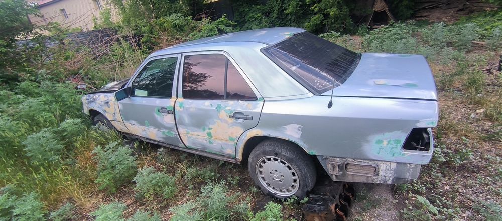 Мерседес 124 в разбор