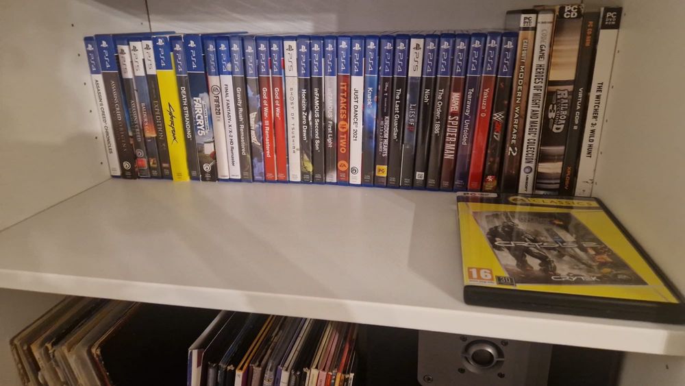 Vand colectie jocuri ps4 ps5 playstation