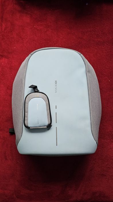 Rucsac antifurt compact xd design bobby, albastru