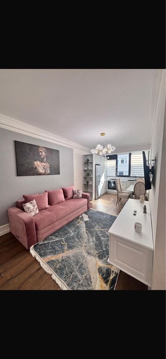 Ofer spre inchiriere apartament 3 camere  Suceava ,zona   Universitatii