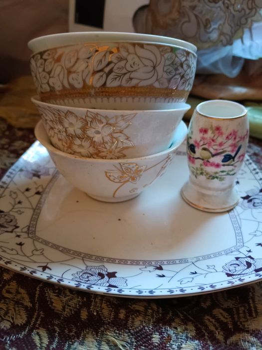 Продам селедочницы разные