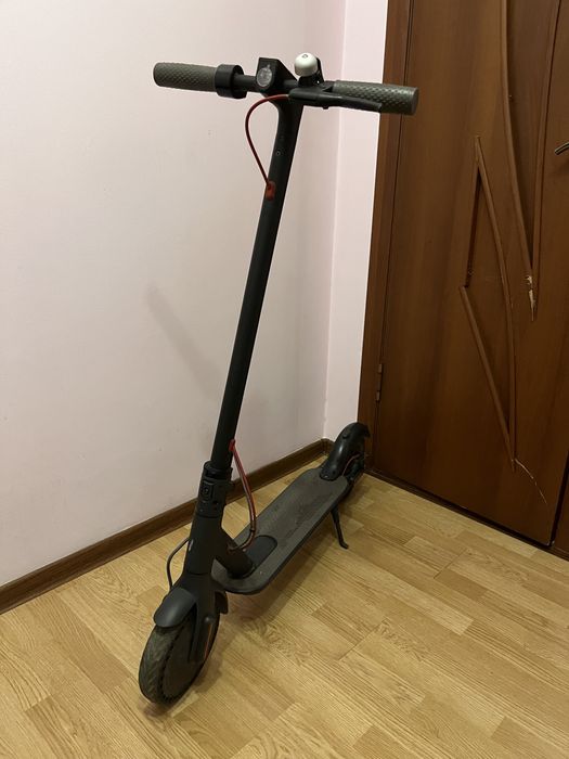 Самокат Xiaomi Mijia M365