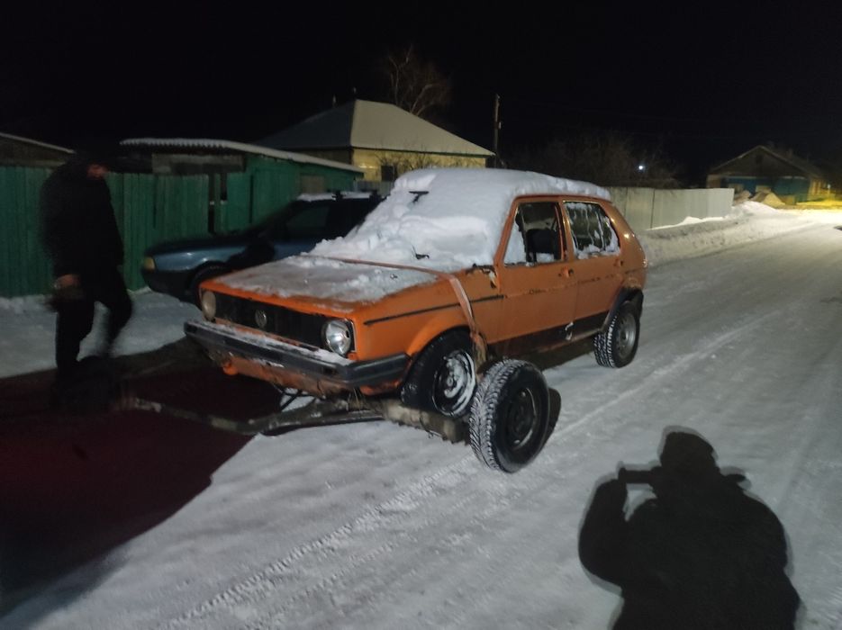 Запчасти Фольксваген гольф 1