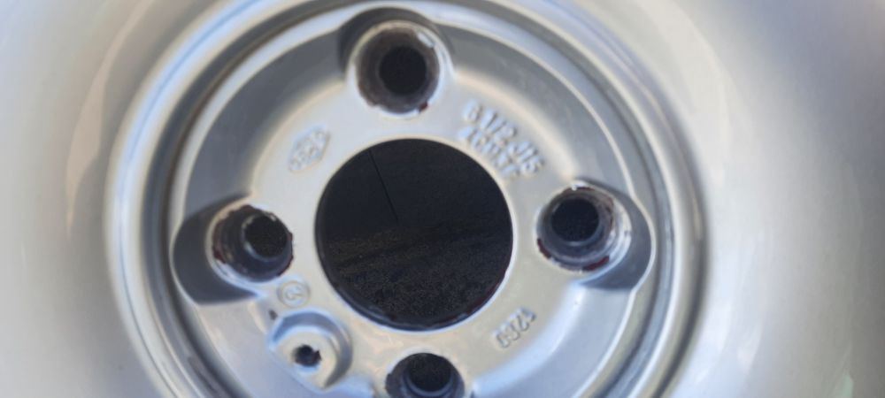 Speedline Maracanna 15 цола 4х100 , 6.5j , et36 , 175/50/15