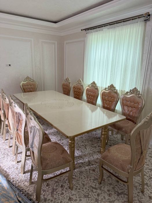 Mebel stol stul sotiladi