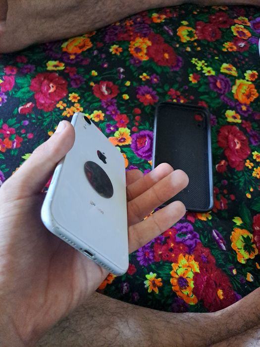 Iphone xr sotiladi