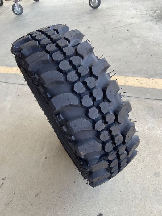 Anvelope/ Cauciucuri Off Road 245/70 r16 Simex CRAMPONATE