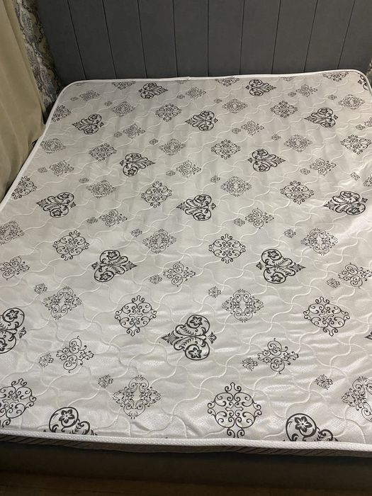 Продам матрас 180*200