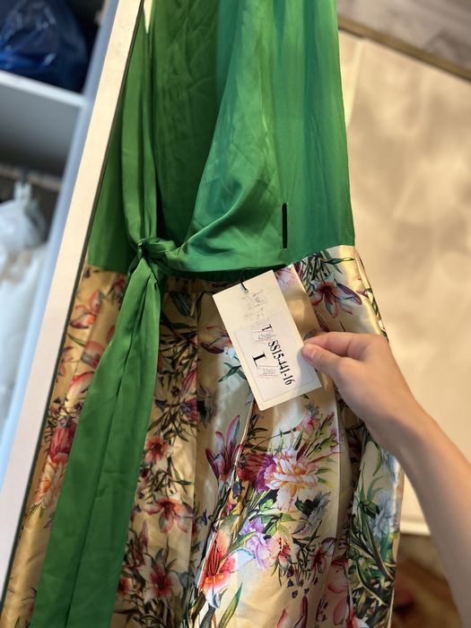 Платье летнее нарядное