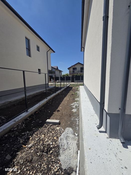 Vila Moderna-4 camere-Teren 250 mp-Bragadiru Leroy Merlin