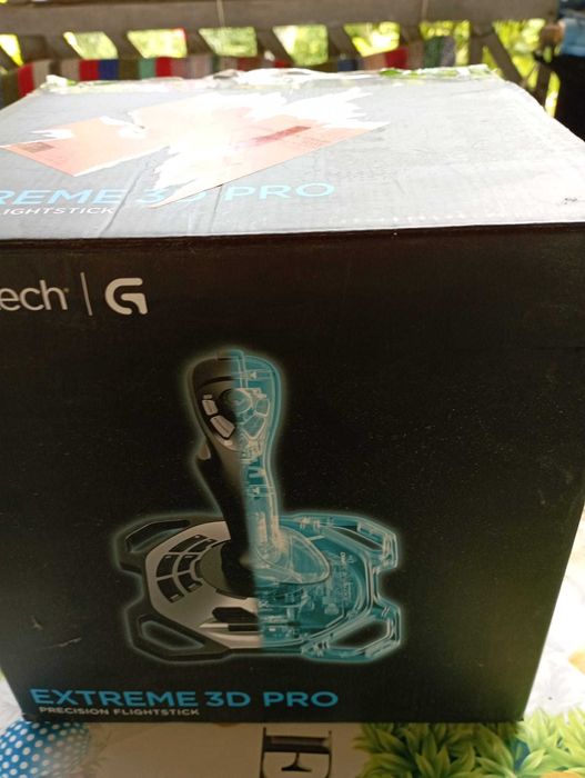 Joystick Logitech Extreme 3D Pro pentru PC