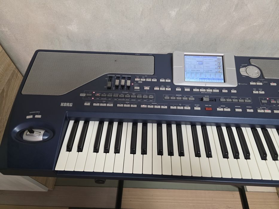 Orga  KORG PA800