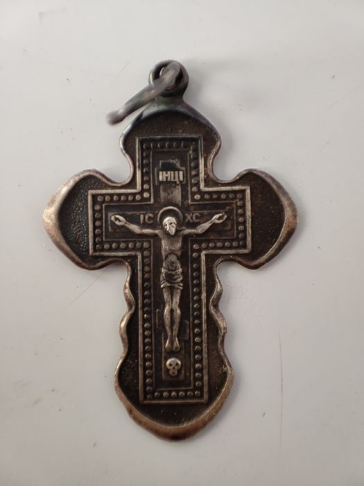 Крестик серебрянный (3 г)