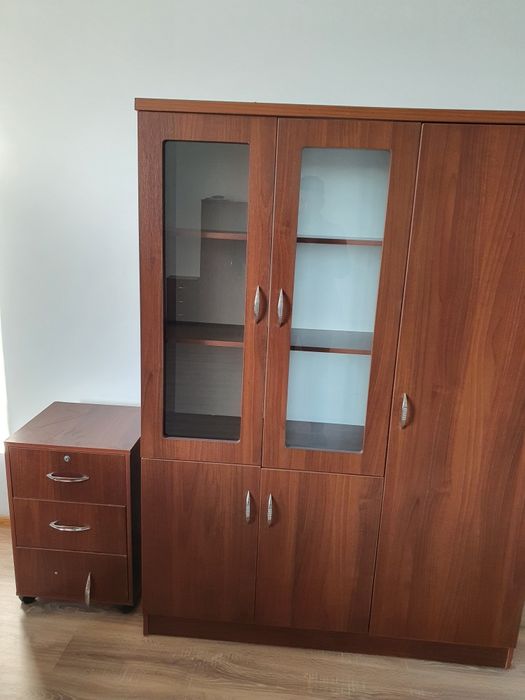 Офисная мебель в хорошему качество!!!