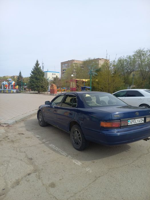 Продам тойоту камри