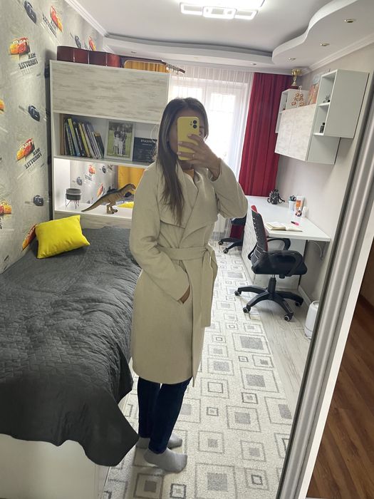 Пальто демисизонное