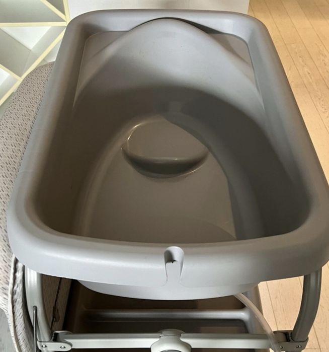 Masa de infasat + cadita  chicco 2 in 1