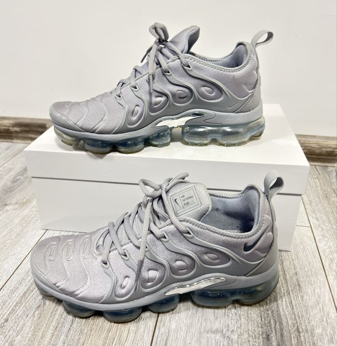Мъжки маратонки Vapormax plus