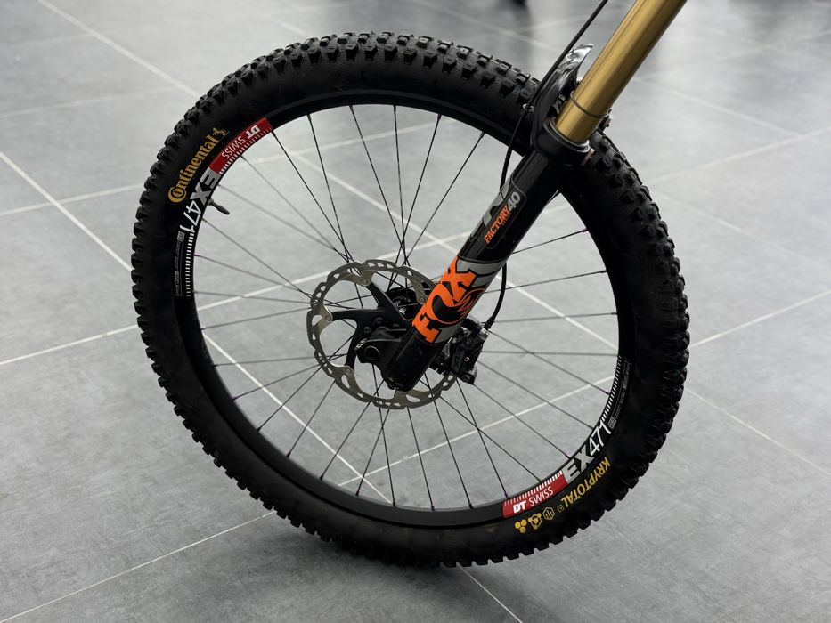 Mondraker Summum Pro Team S размер 27.5 цола 1х10 Shimano Saint