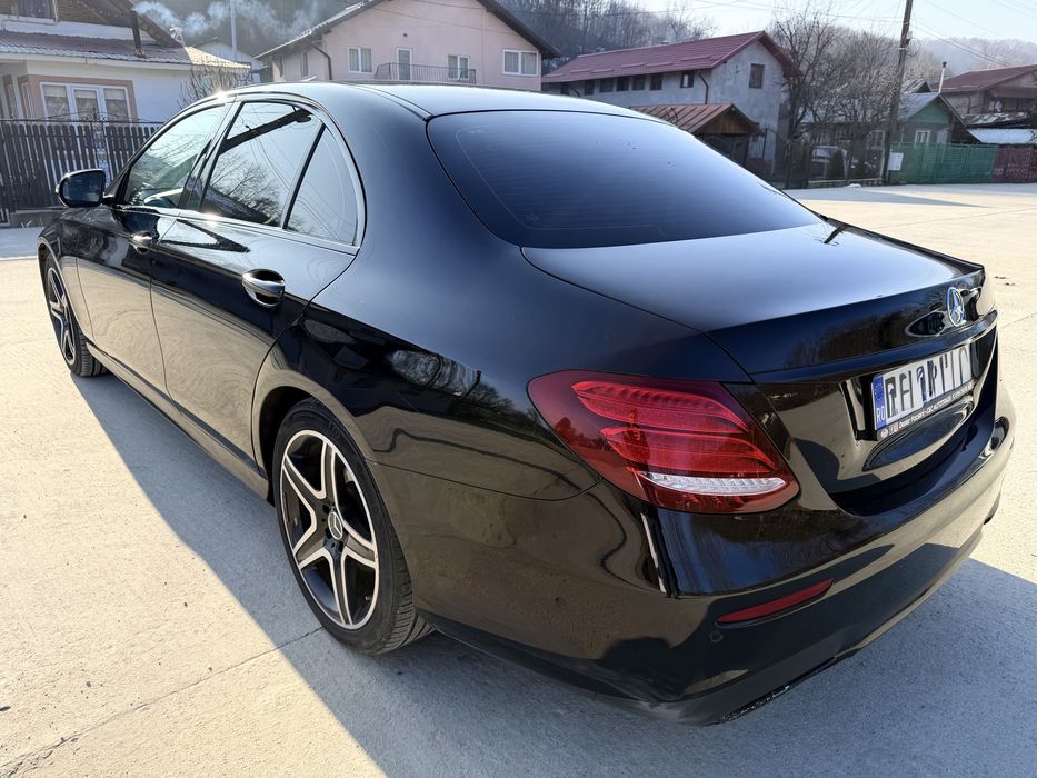 MERCEDES-BENZ E-Class 2020 — imagine 4