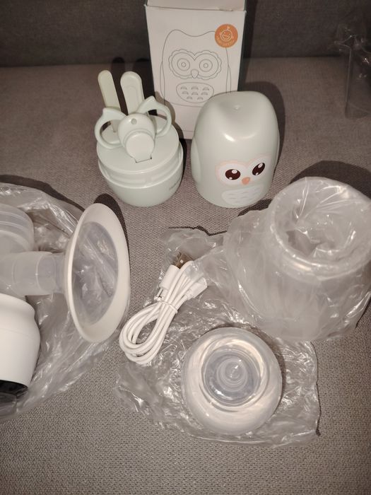 Помпа за кърма и комплект за нокти ПОДАРЪК